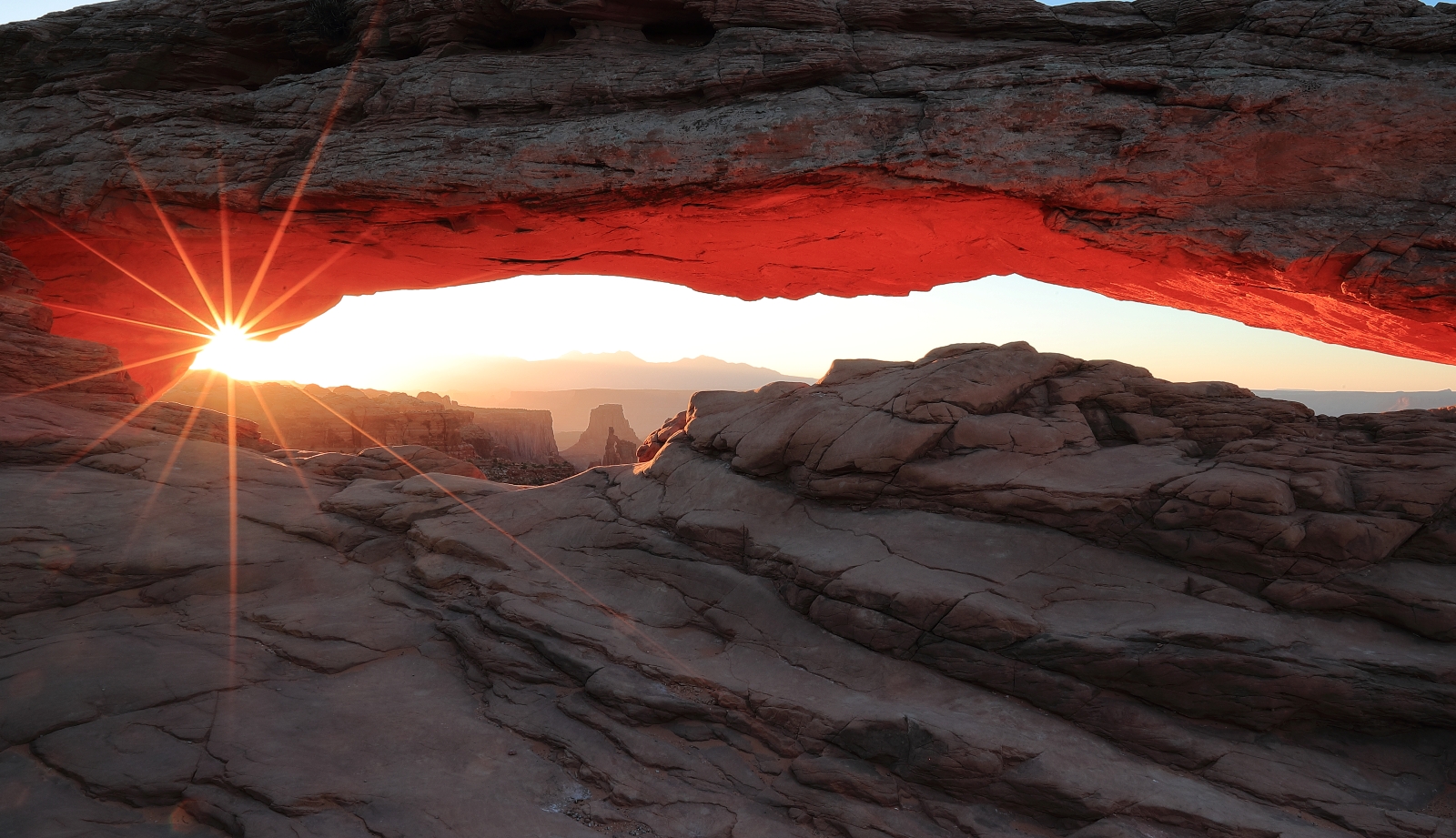 PKK_5849AW.JPG : Mesa Arch / Canyon Lands