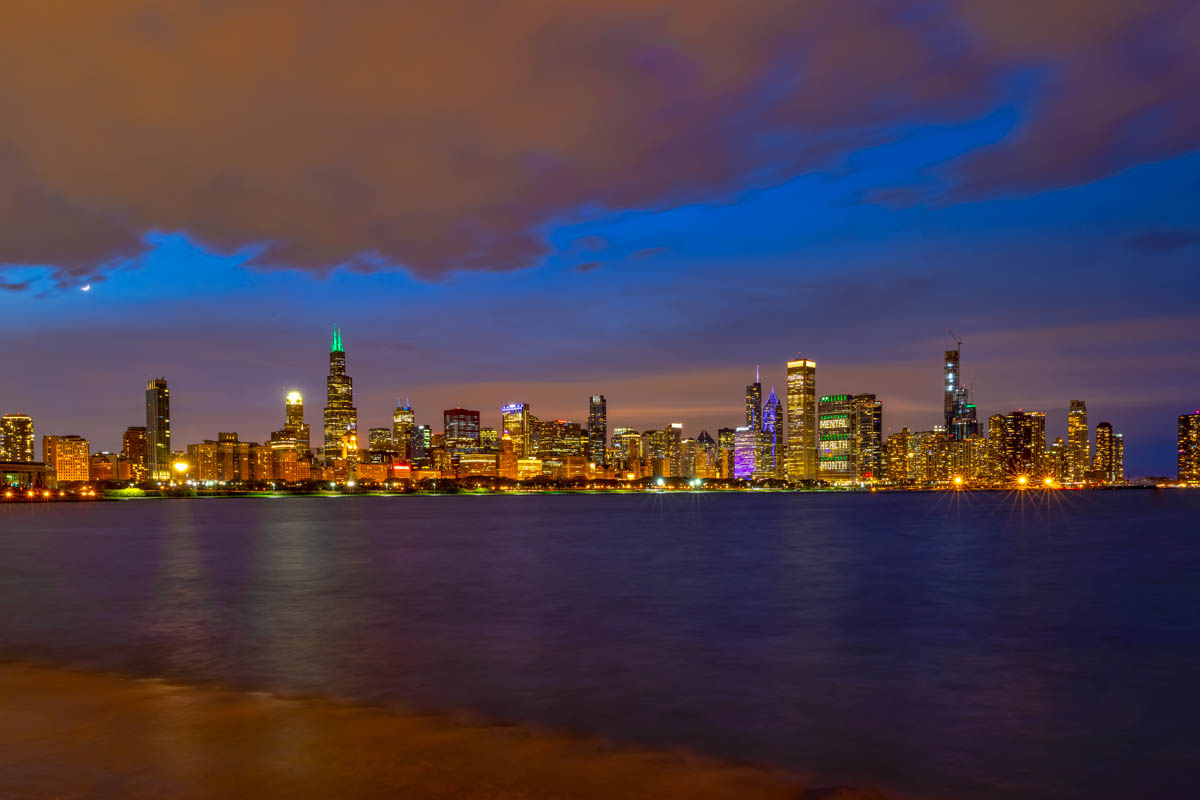 8B2A3297-Edit.jpg : Chicago skyline