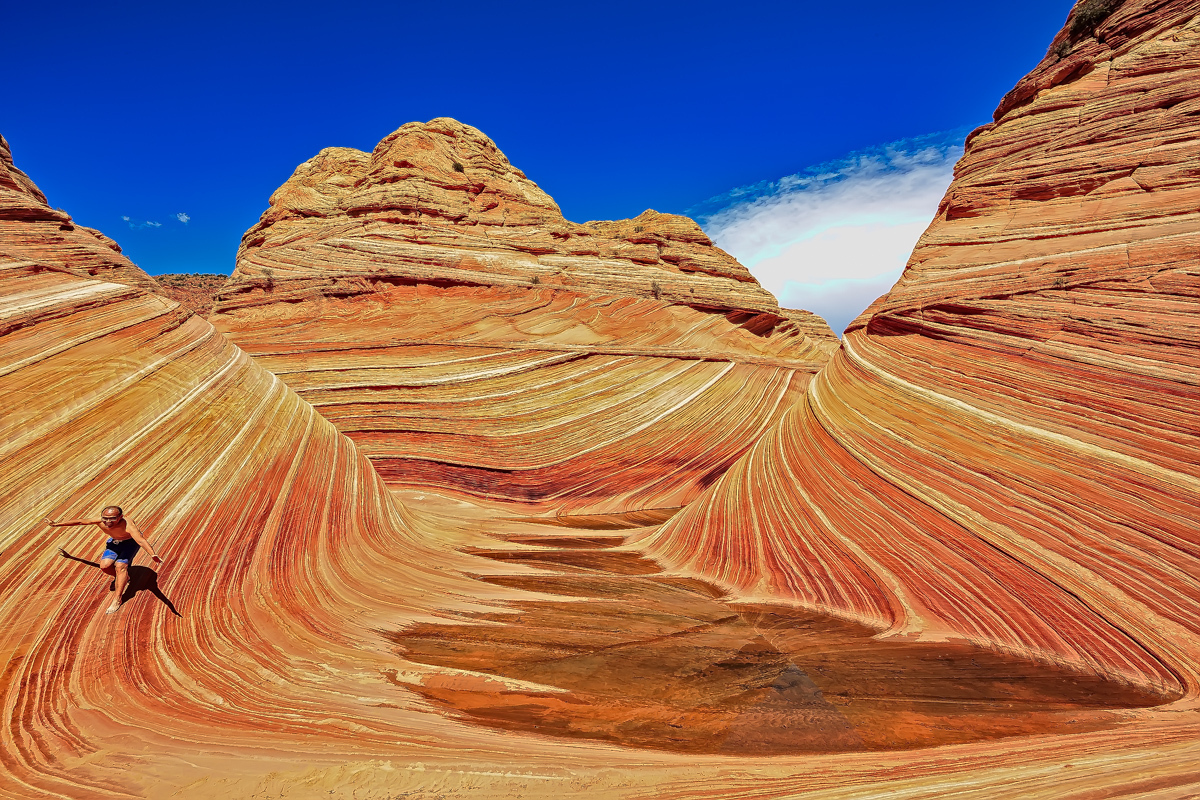 Coyote Buttes North3.jpg : Wave를 즐기는 사람들